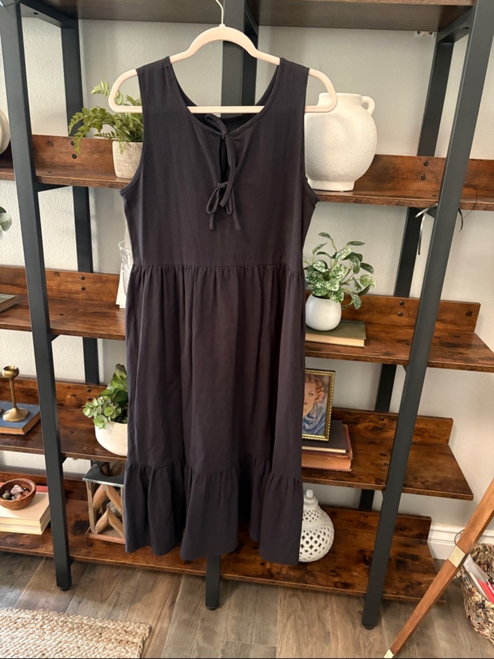 Tradlands Black Sleeveless dress